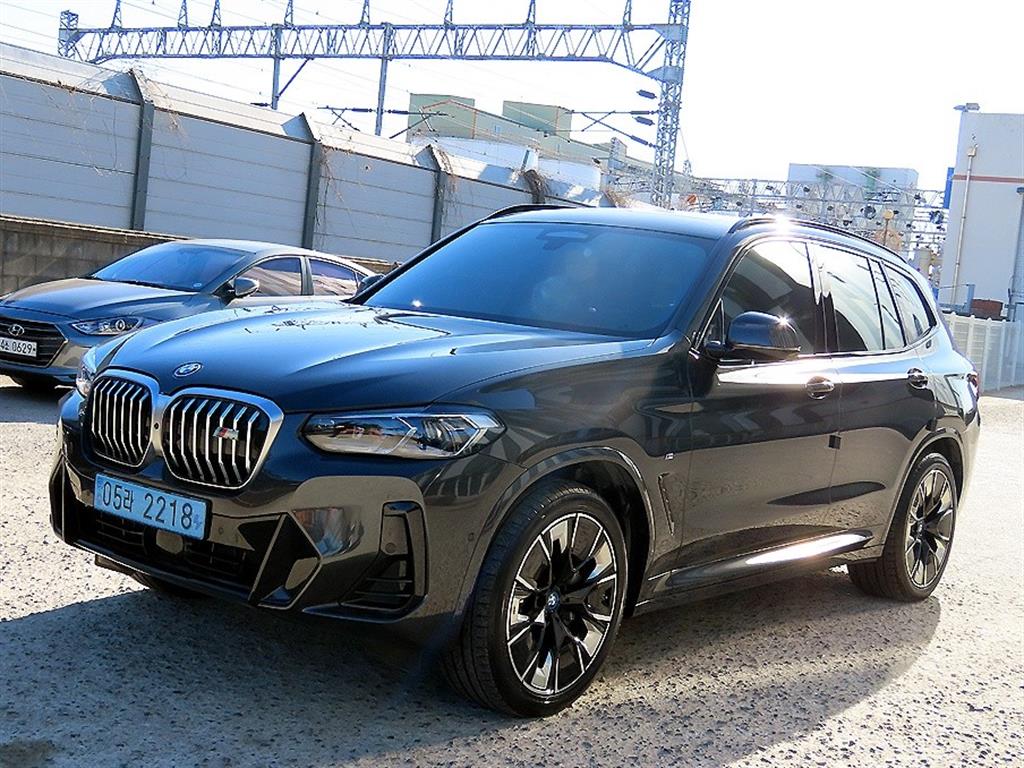 BMW iX3 - Vista 2