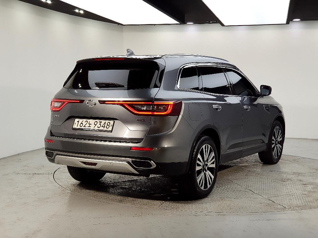 SAMSUNG QM6 - Vista 4