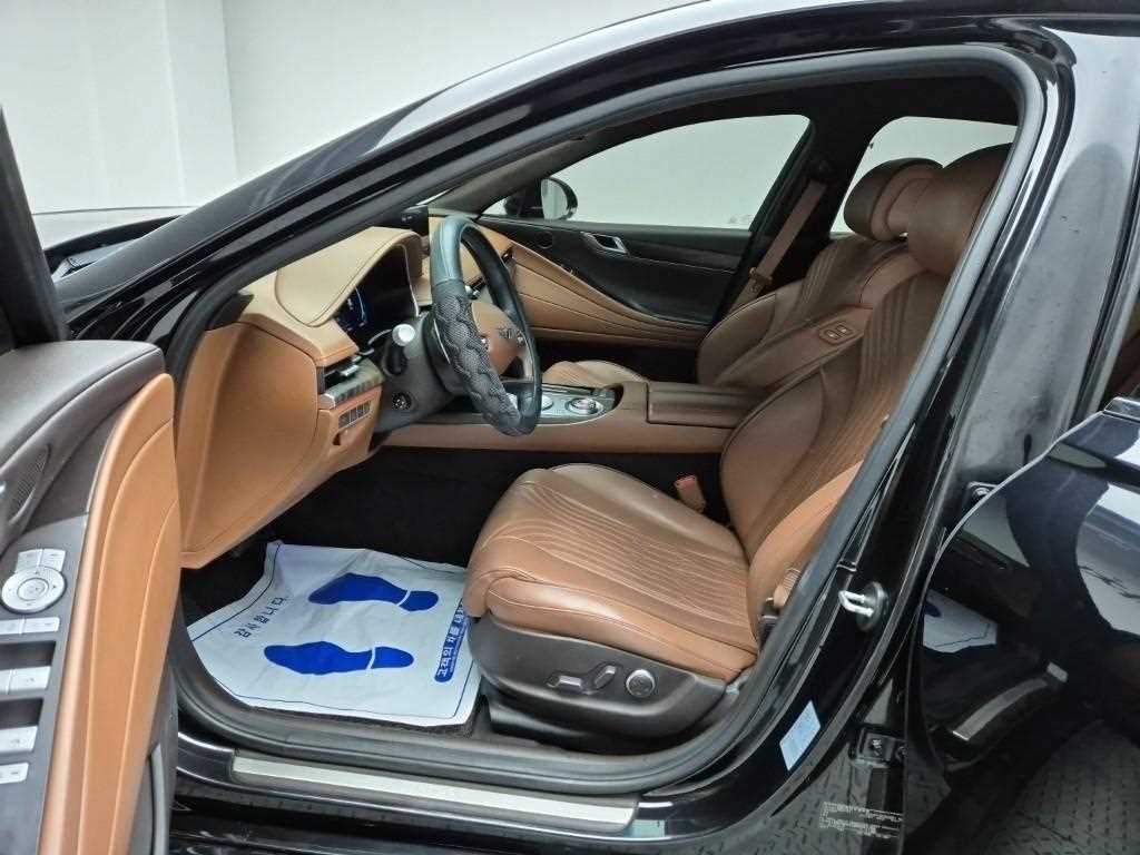 Genesis G80 - Vista 11