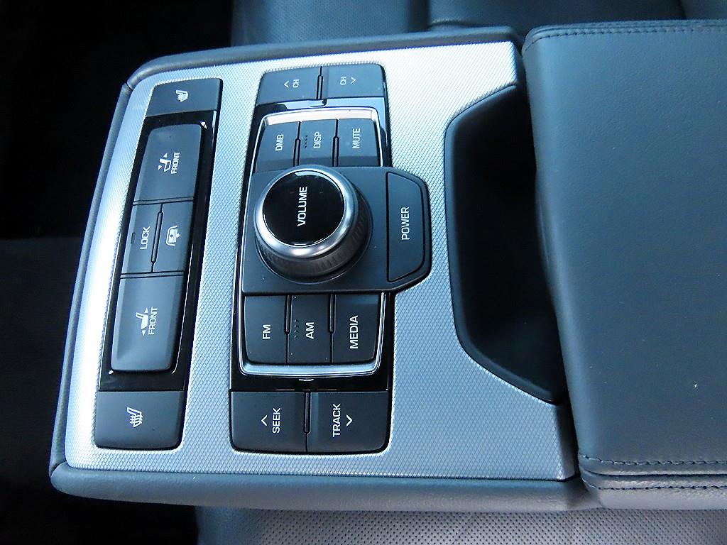 Genesis G80 2017 Blanco - Importación desde Corea - HF Imports Iquique - Foto 17