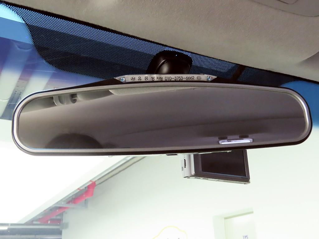 HYUNDAI Starex 2017 Plateado - Importación desde Corea - HF Imports Iquique - Foto 17