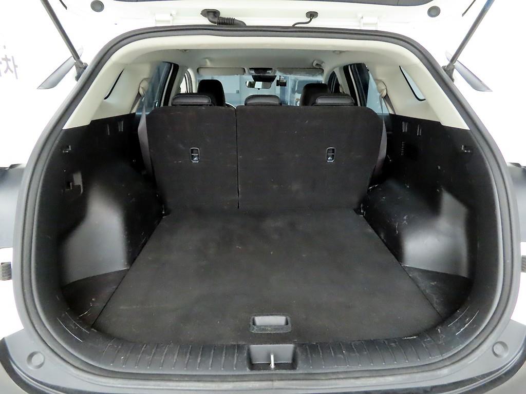 KIA Sportage - Vista 5