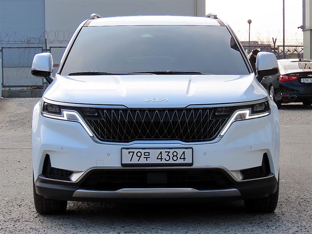 KIA Carnival 2022 Blanco - Importación desde Corea - HF Imports Iquique - Foto 1