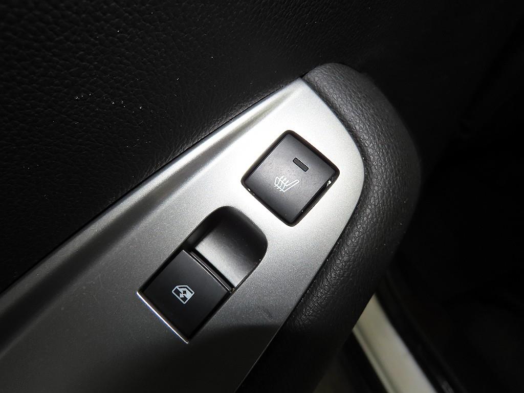 Chevrolet Orlando 2017 Blanco - Importación desde Corea - HF Imports Iquique - Foto 14