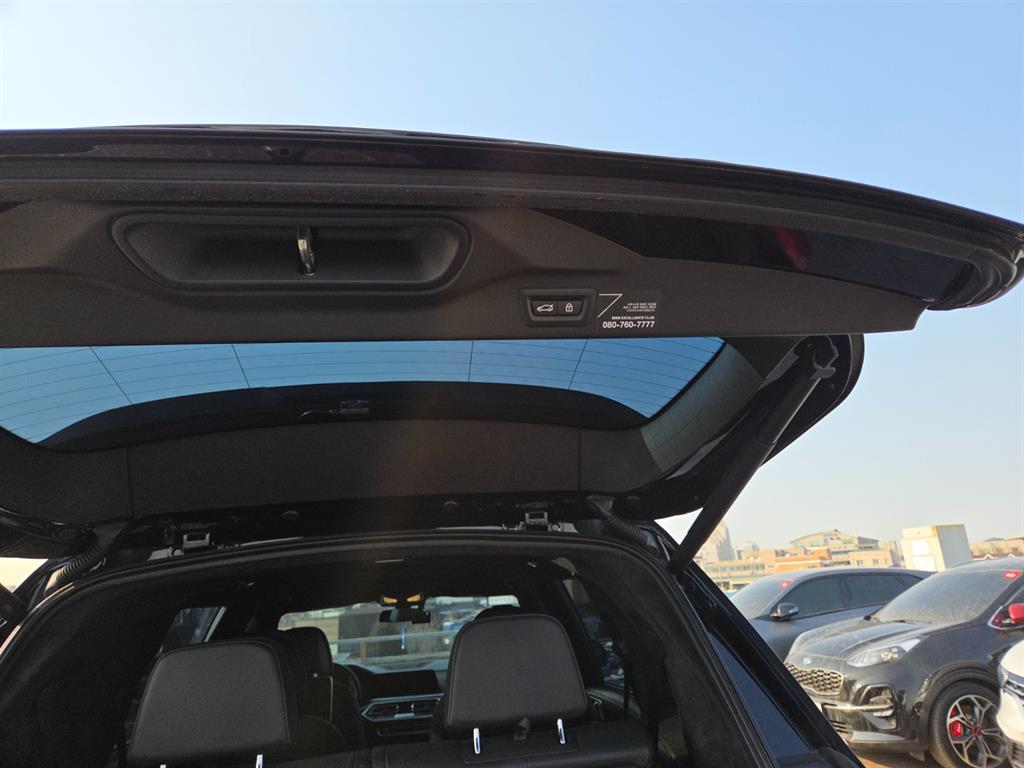 BMW X7 2019 Negro - Importación desde Corea - HF Imports Iquique - Foto 19