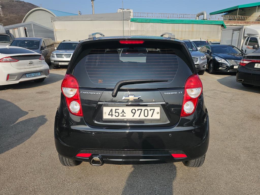 Chevrolet Spark - Vista 4