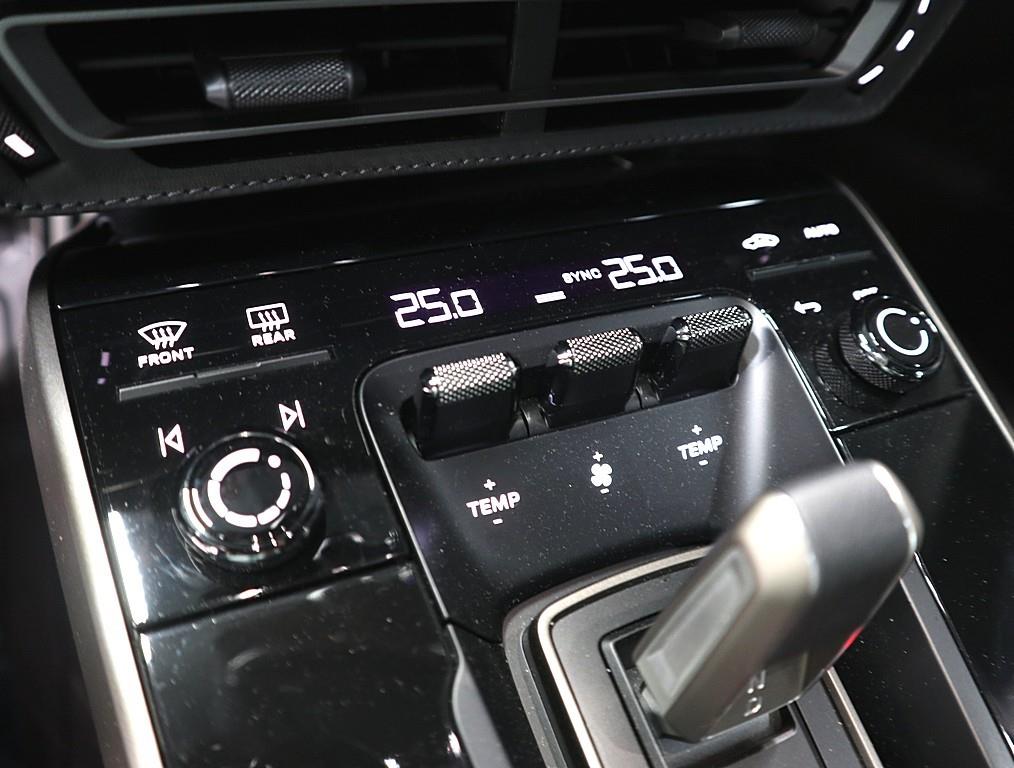 Porsche 911 - Vista 12