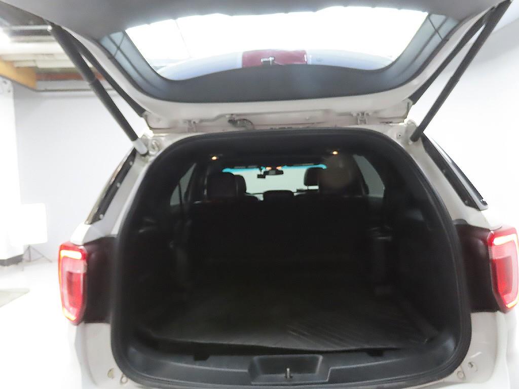 Ford Explorer 2017 Gris - Importación desde Corea - HF Imports Iquique - Foto 9