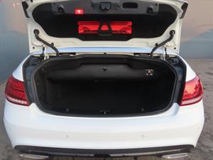 Mercedes Benz E class - Vista 10