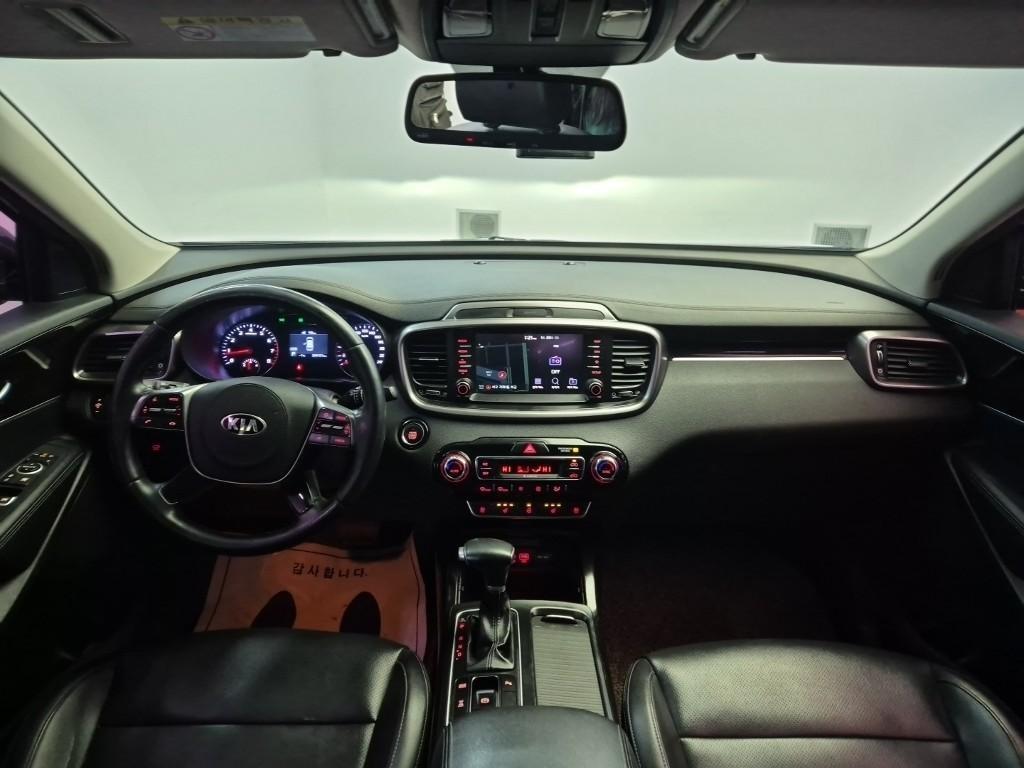 KIA Sorento - Vista 7