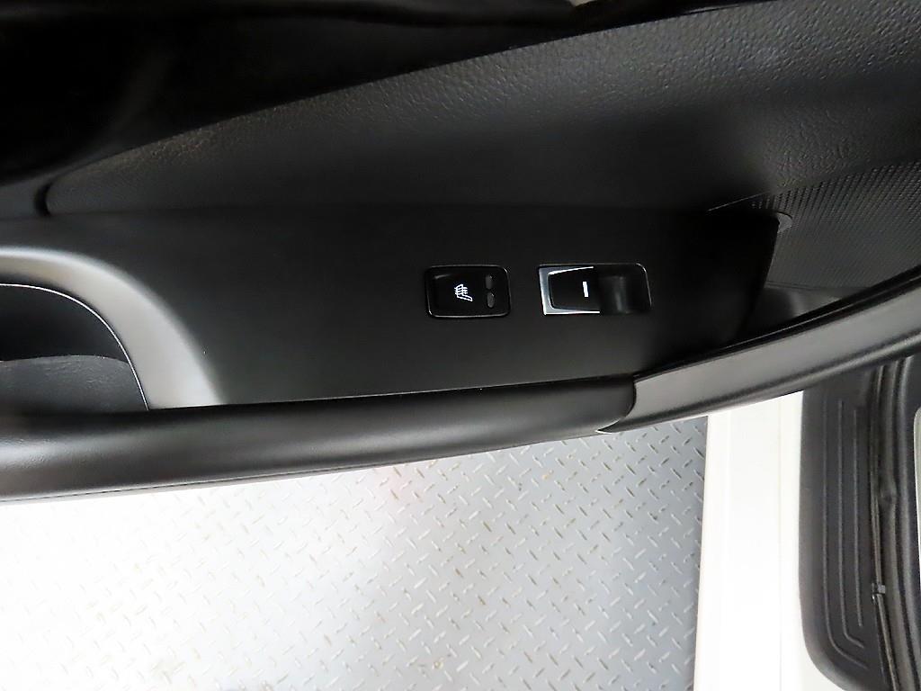 HYUNDAI Grandeur - Vista 12