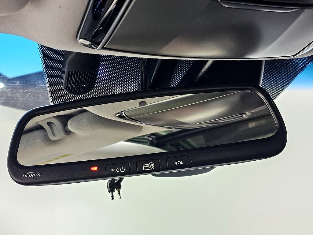 HYUNDAI Grandeur 2015 Blanco - Importación desde Corea - HF Imports Iquique - Foto 13