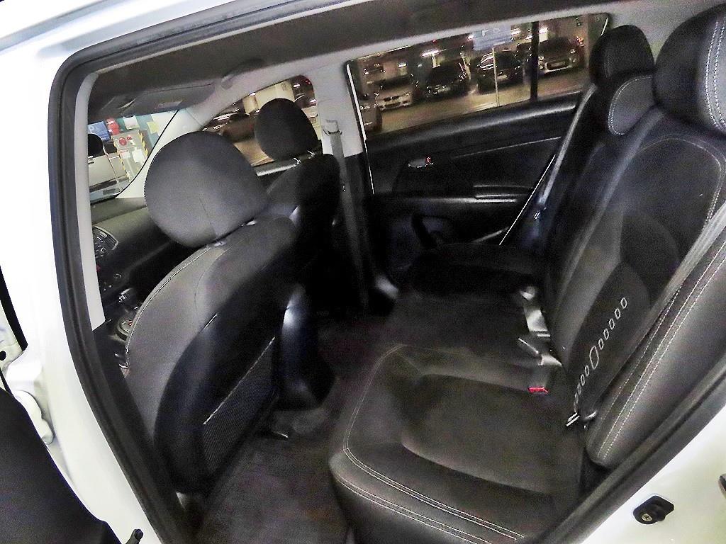 KIA Sportage - Vista 7