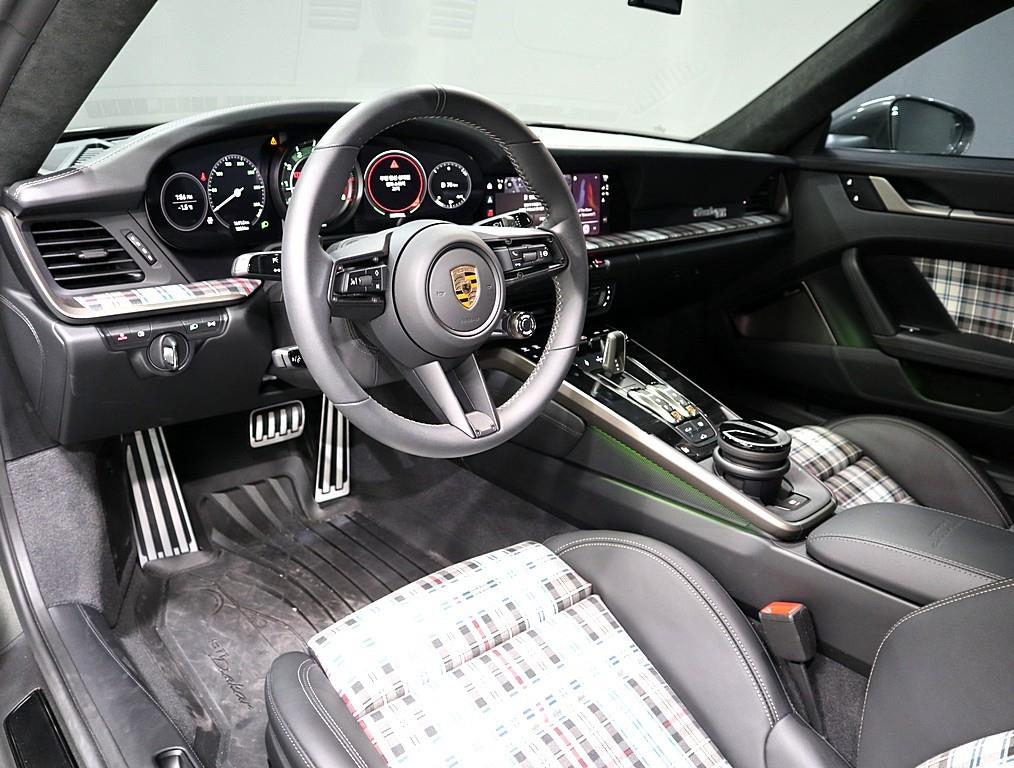 Porsche 911 - Vista 5