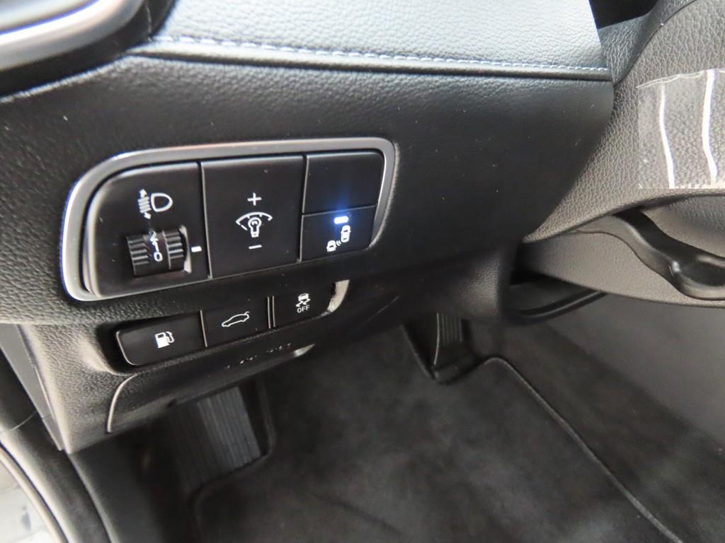 HYUNDAI Grandeur - Vista 10