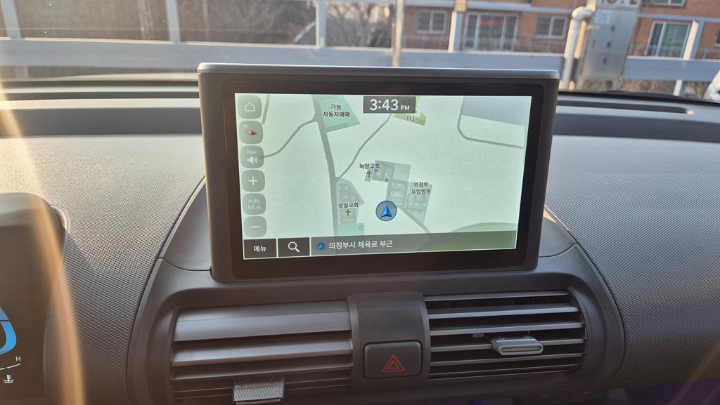 HYUNDAI Casper - Vista 8