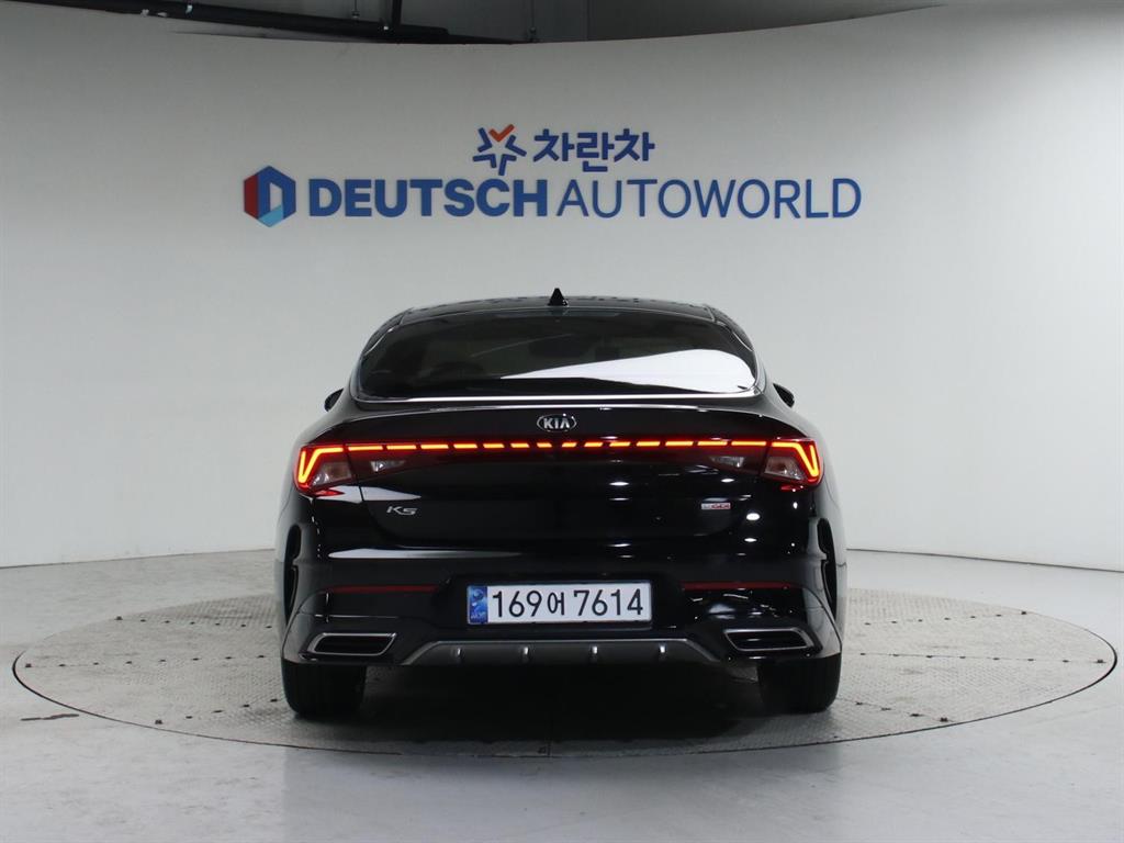 KIA K5 - Vista 4