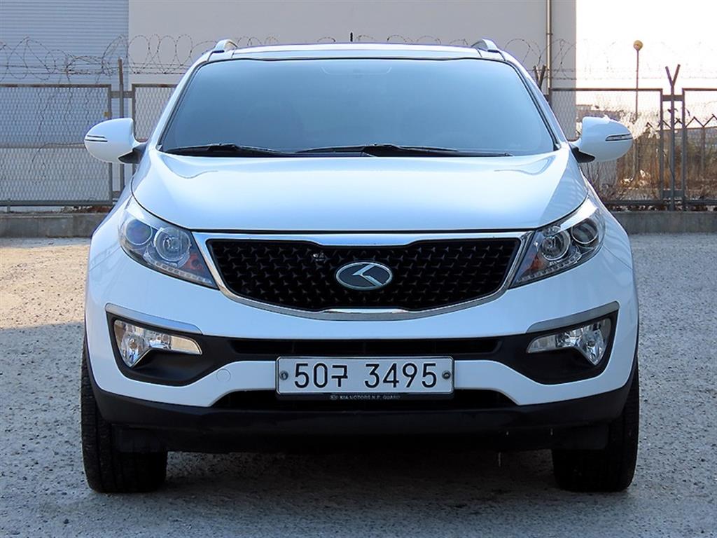KIA Sportage 2013 Blanco - Importación desde Corea - HF Imports Iquique - Foto 1