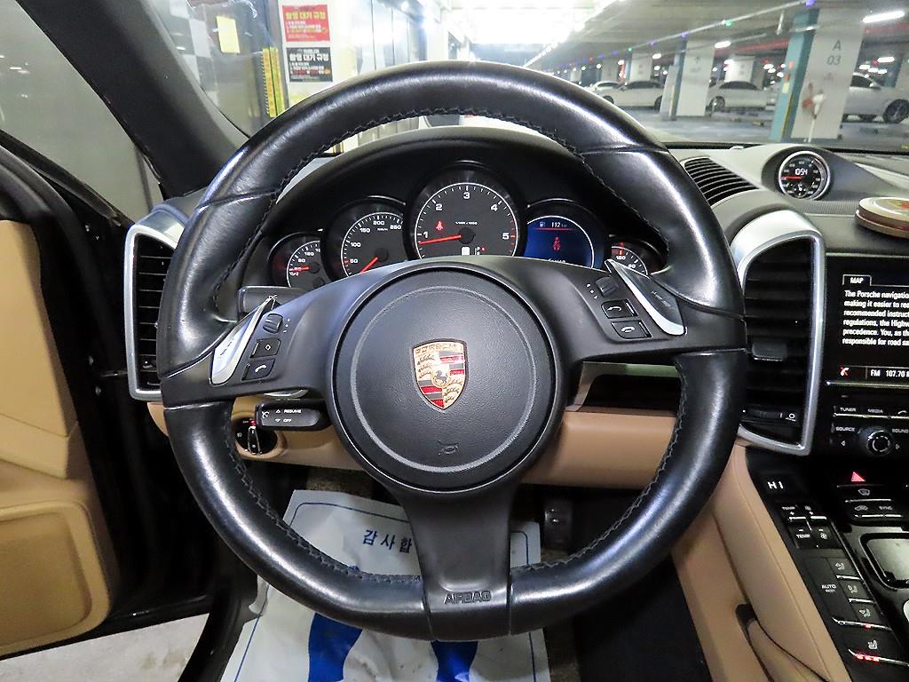 Porsche Cayenne - Vista 8