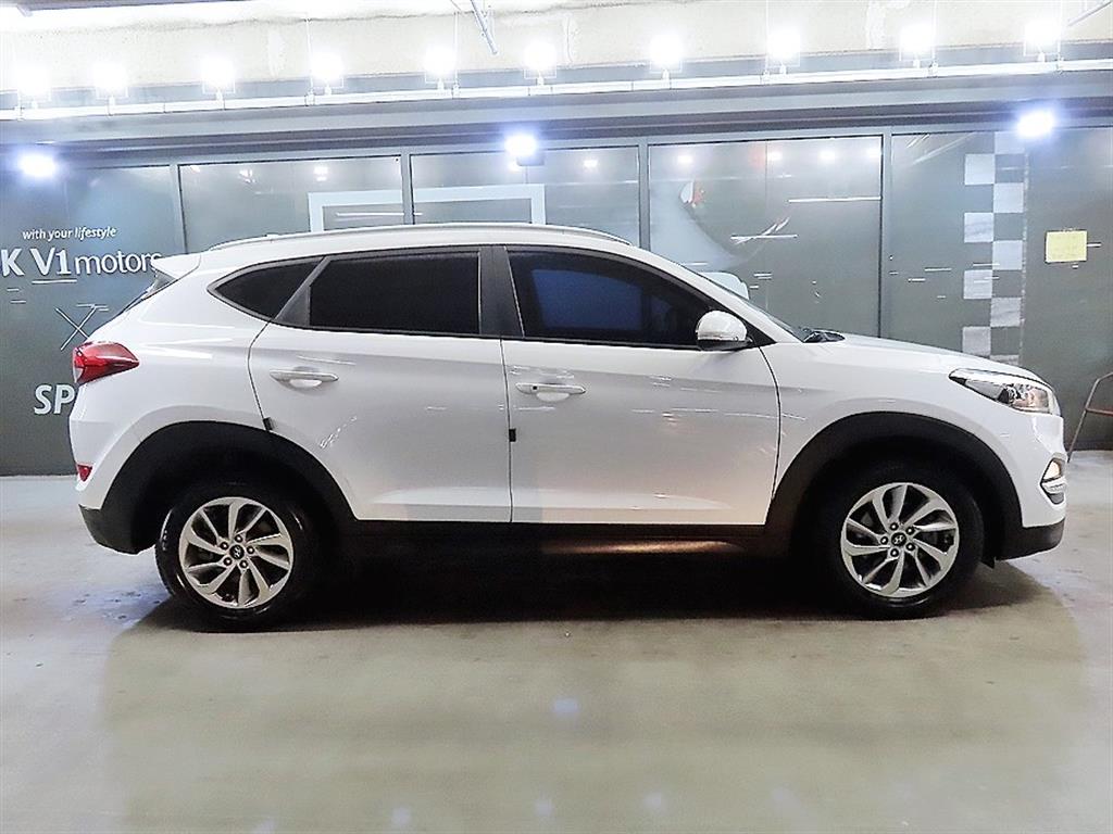 HYUNDAI Tucson - Vista 3