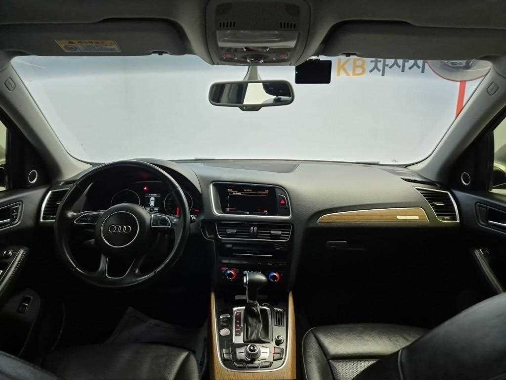 Audi Q5 - Vista 7