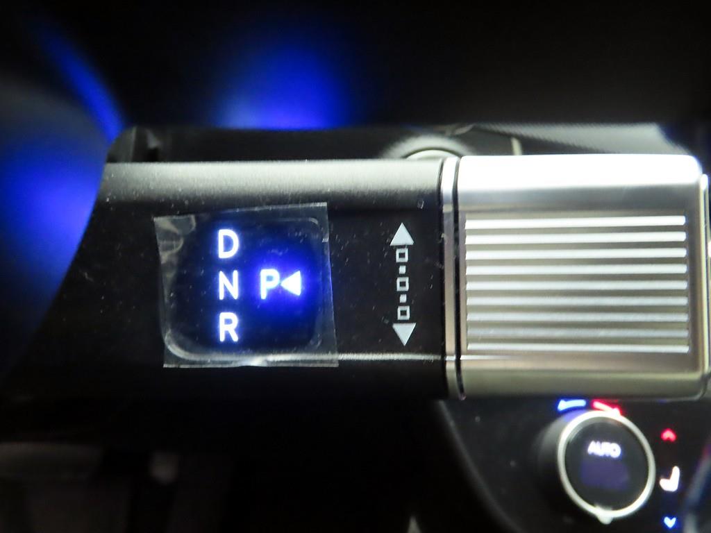 HYUNDAI Sonata - Vista 10