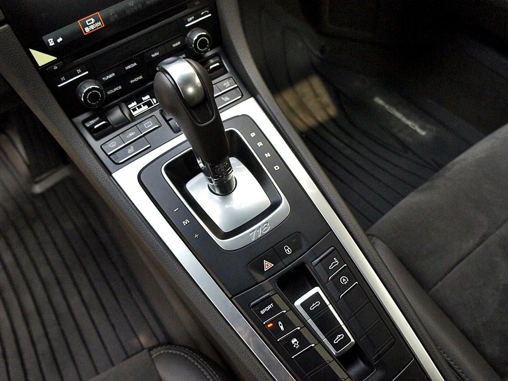 Porsche 718 2018 Blanco - Importación desde Corea - HF Imports Iquique - Foto 10