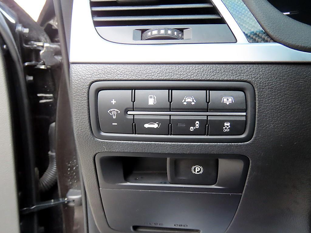 Genesis G80 2019 Negro - Importación desde Corea - HF Imports Iquique - Foto 13