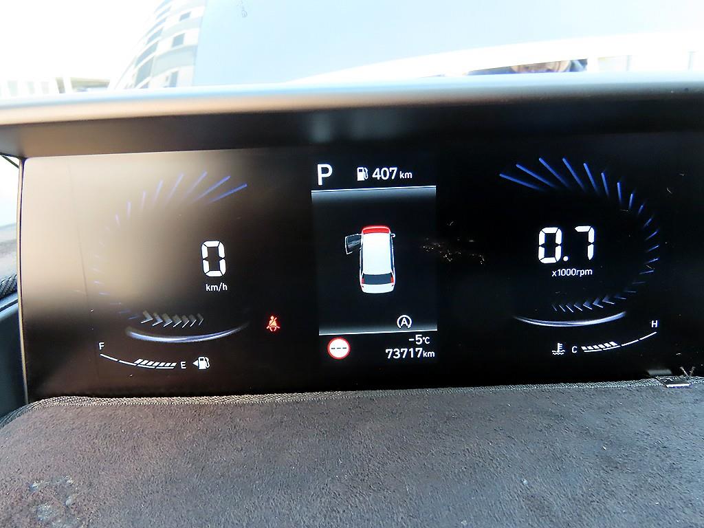 HYUNDAI Staria - Vista 9