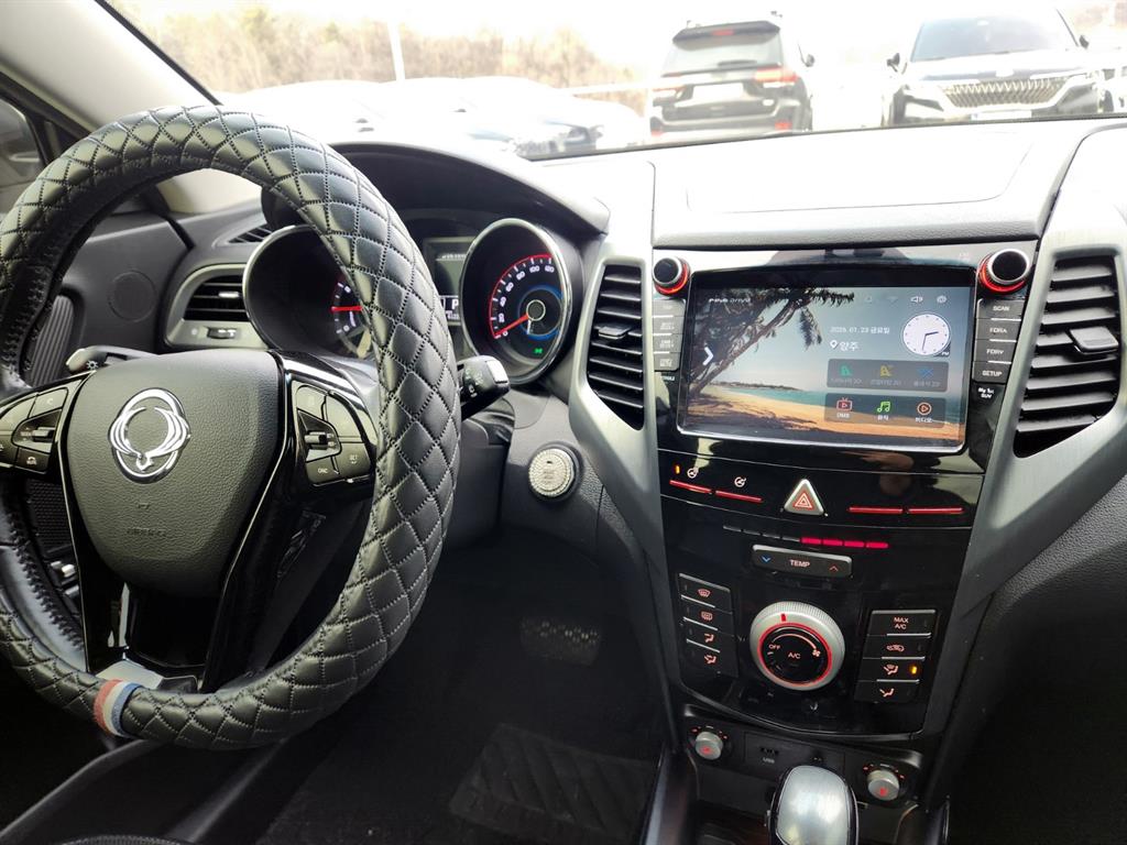 Ssangyong Tivoli 2018 Verde - Importación desde Corea - HF Imports Iquique - Foto 14
