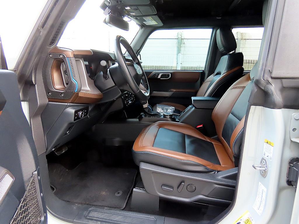 Ford Bronco - Vista 5