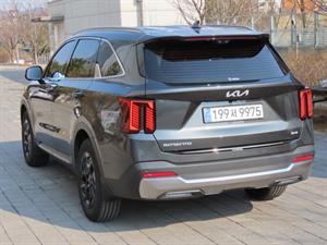 KIA Sorento - Vista 8