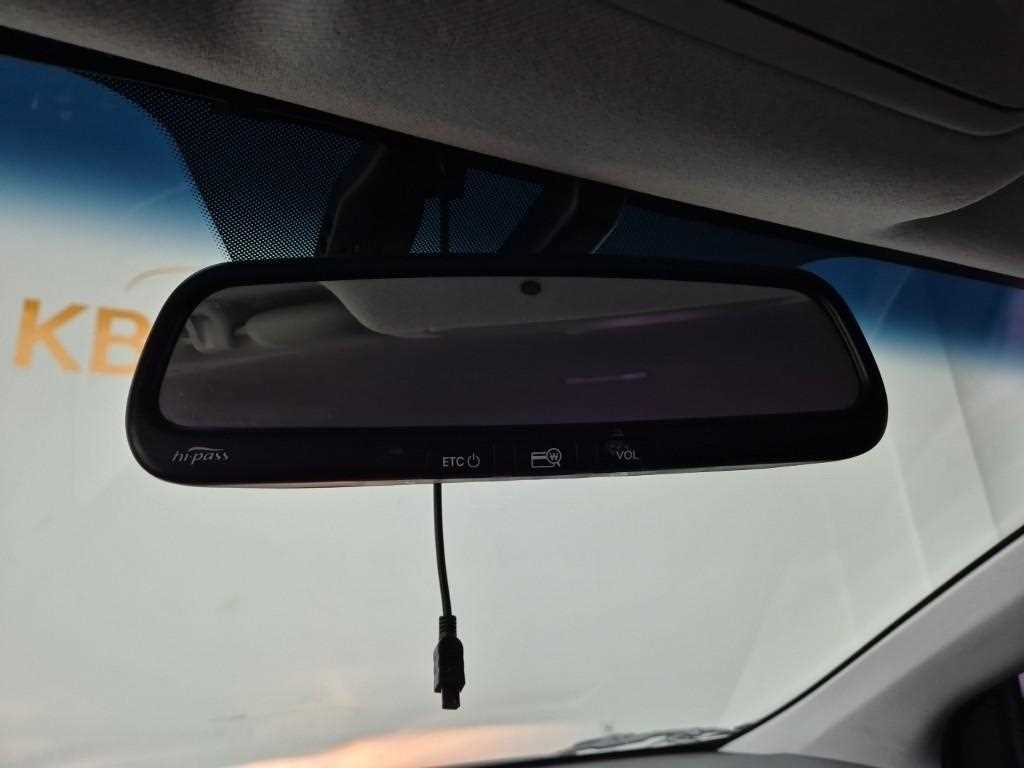 HYUNDAI Avante 2015 Plateado - Importación desde Corea - HF Imports Iquique - Foto 13