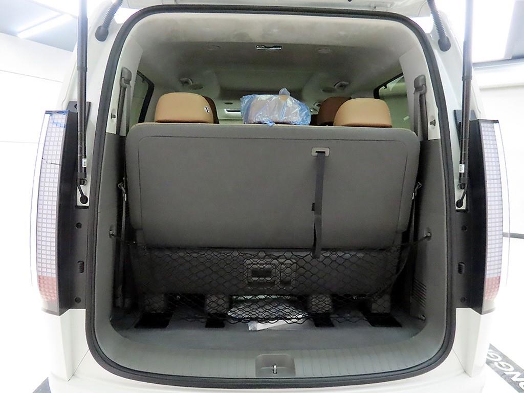 HYUNDAI Staria 2025 Blanco - Importación desde Corea - HF Imports Iquique - Foto 19