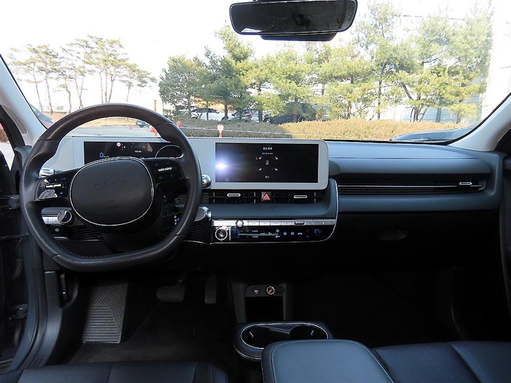 HYUNDAI Ioniq 5 - Vista 7