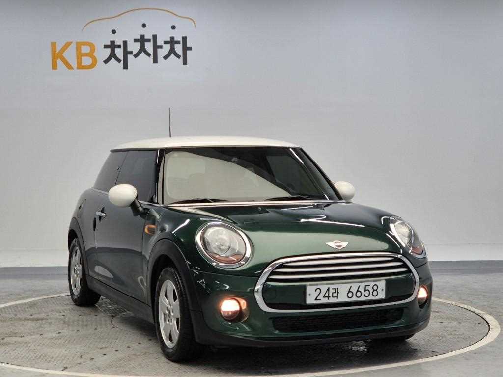 Mini Cooper - Vista 4