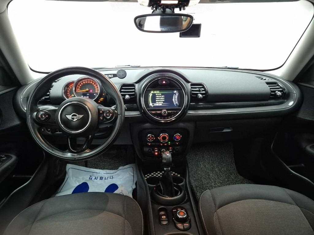 Mini Clubman - Vista 7