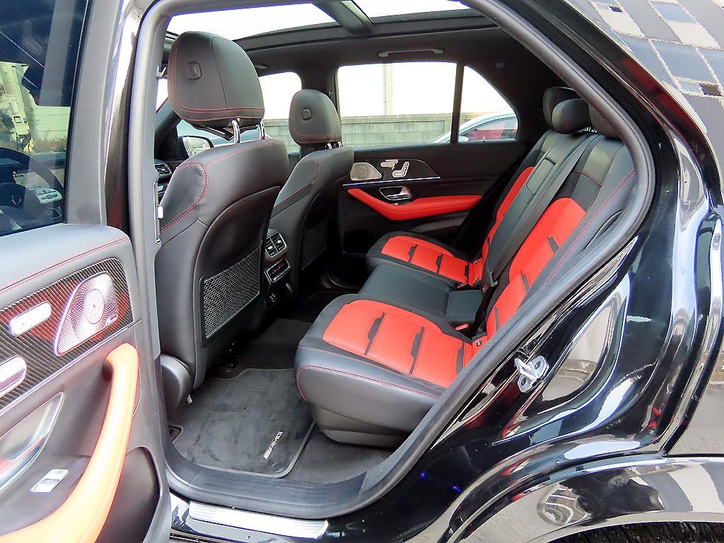 Mercedes Benz GLE Class - Vista 6