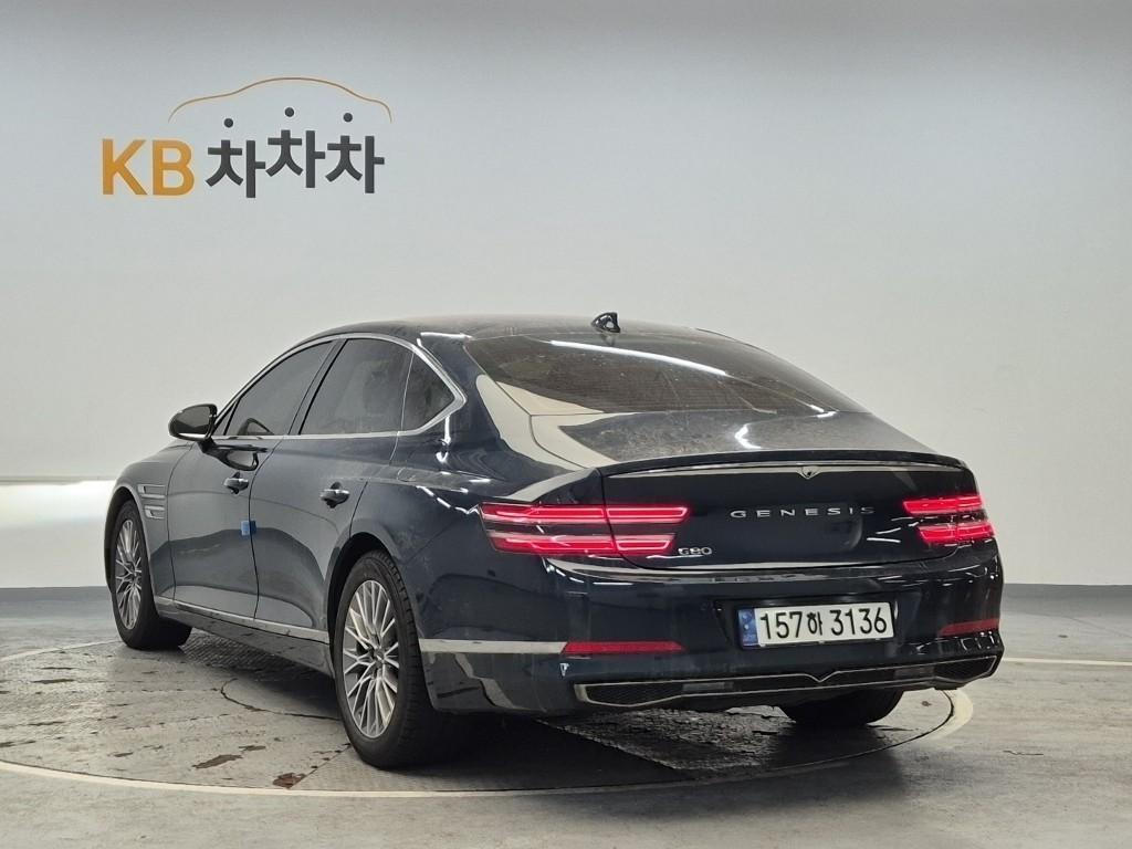 Genesis G80 - Vista 4