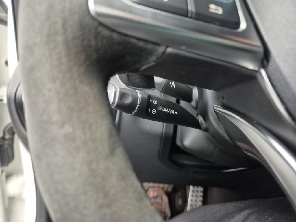 Mercedes Benz GLC Class 2019 Blanco - Importación desde Corea - HF Imports Iquique - Foto 16