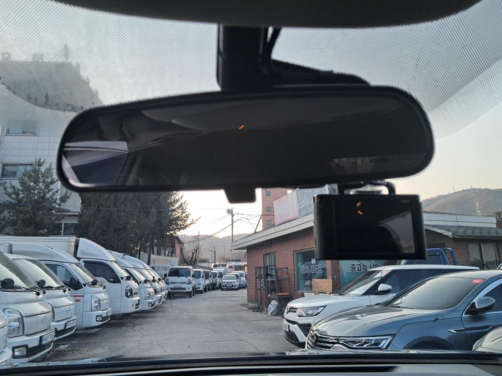 SAMSUNG QM6 - Vista 10