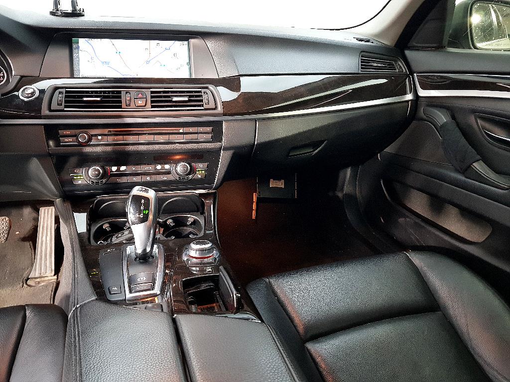 BMW 5 Series - Vista 10