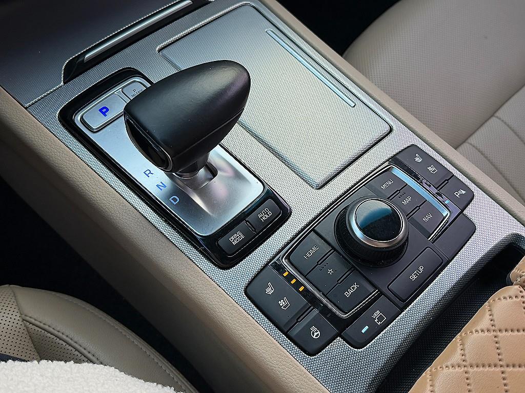 Genesis G80 - Vista 11