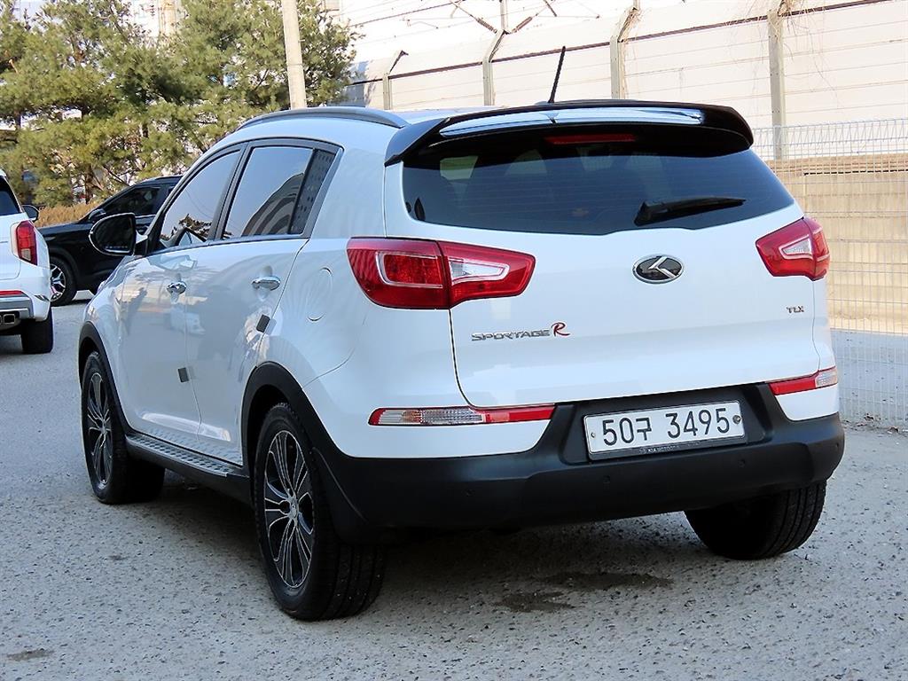KIA Sportage - Vista 3