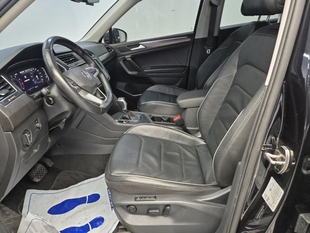 Volkswagen Tiguan - Vista 10