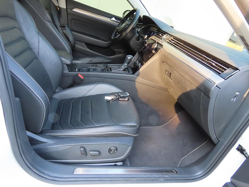 Volkswagen Arteon - Vista 7