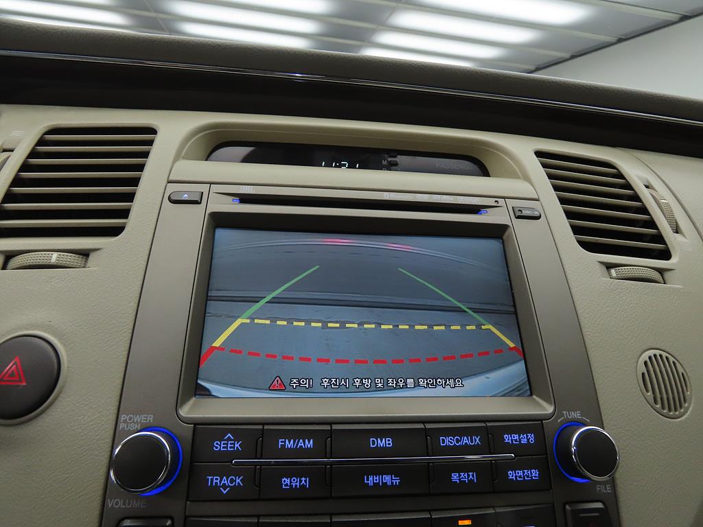 HYUNDAI Grandeur 2009 Blanco - Importación desde Corea - HF Imports Iquique - Foto 14