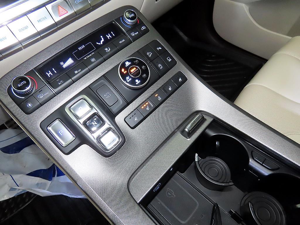 HYUNDAI Palisade - Vista 12