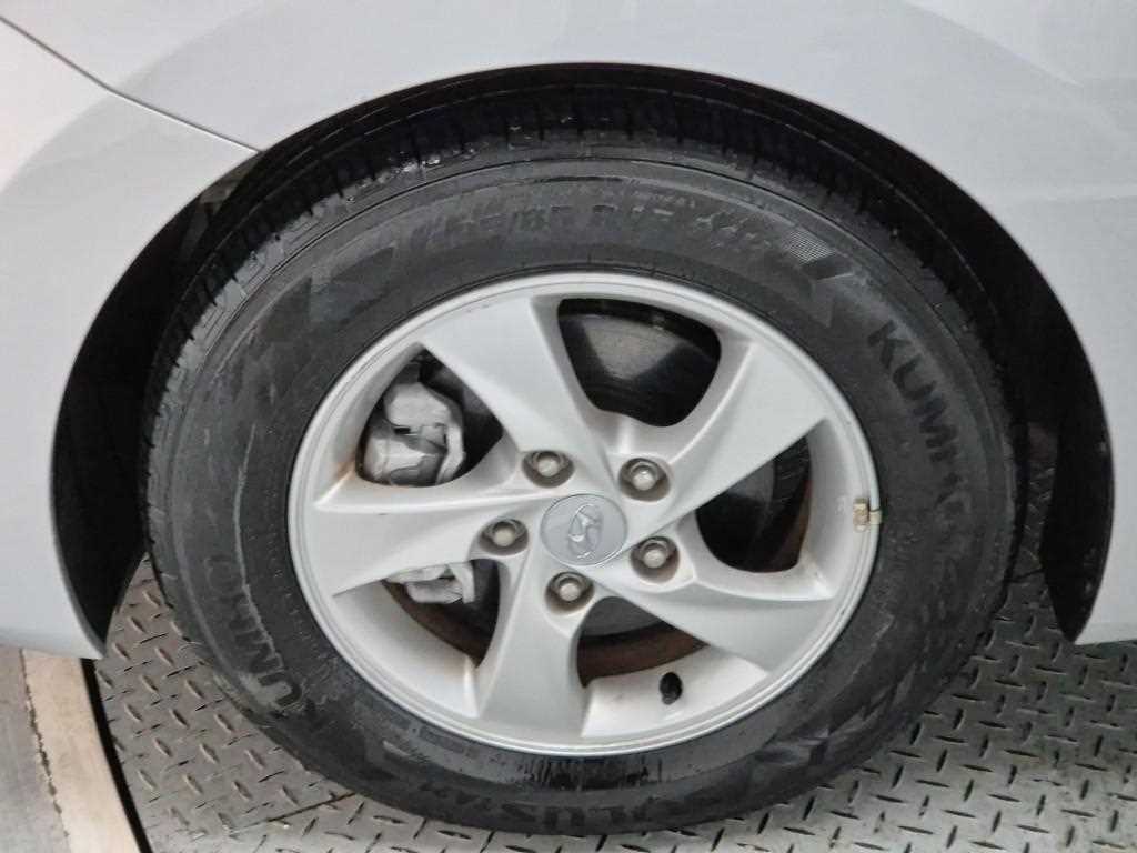 HYUNDAI Avante 2015 Plateado - Importación desde Corea - HF Imports Iquique - Foto 17