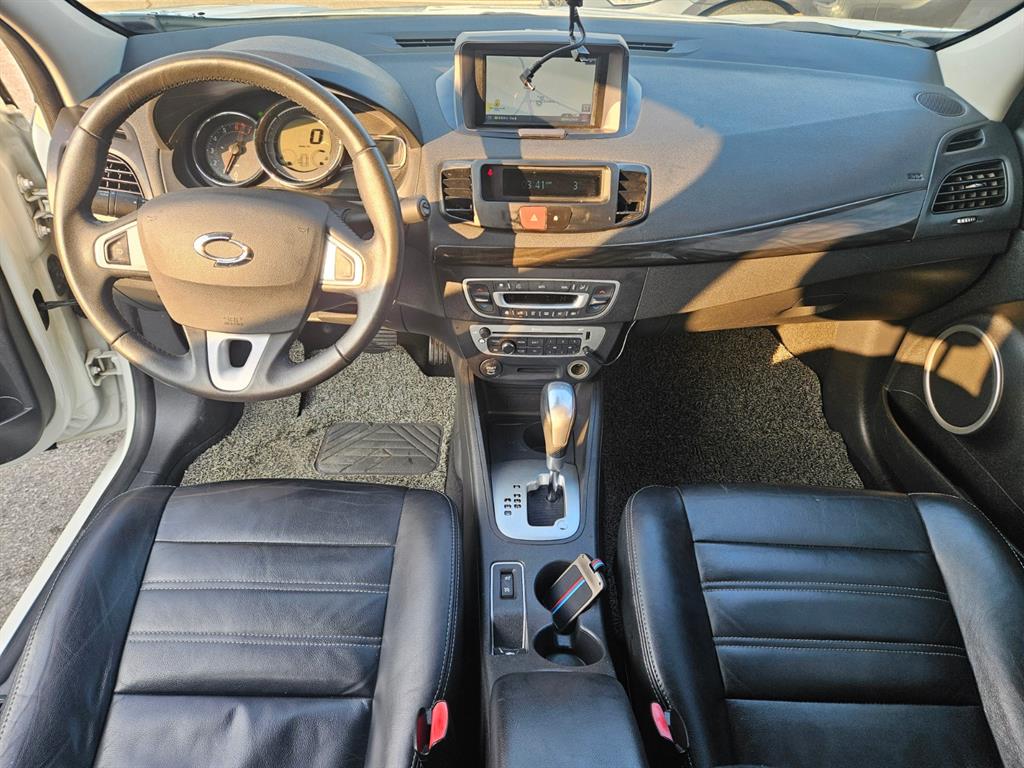 SAMSUNG SM3 - Vista 11